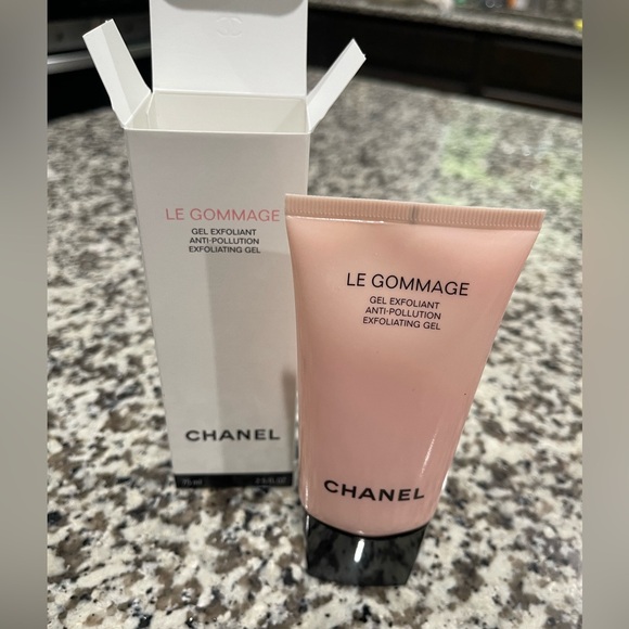 Preloved . . .  Le Gommage Anti-Pollution Exfoliating Gel  |  2.5 oz - Picture 5 of 6